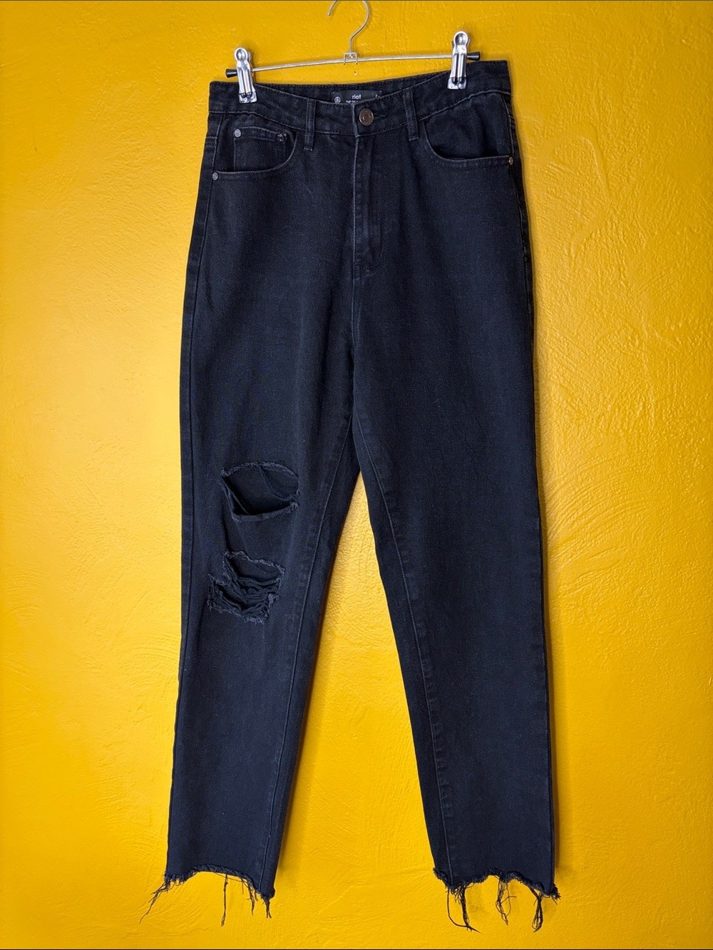 Riot Misguided Black 8R High Rise Mom Jean Distressed with Raw Hem